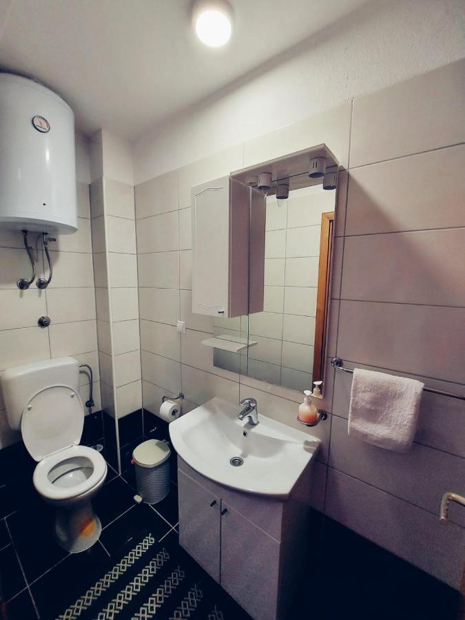Apartmani Butigan-Tiha Luka Neum Eksteriør billede