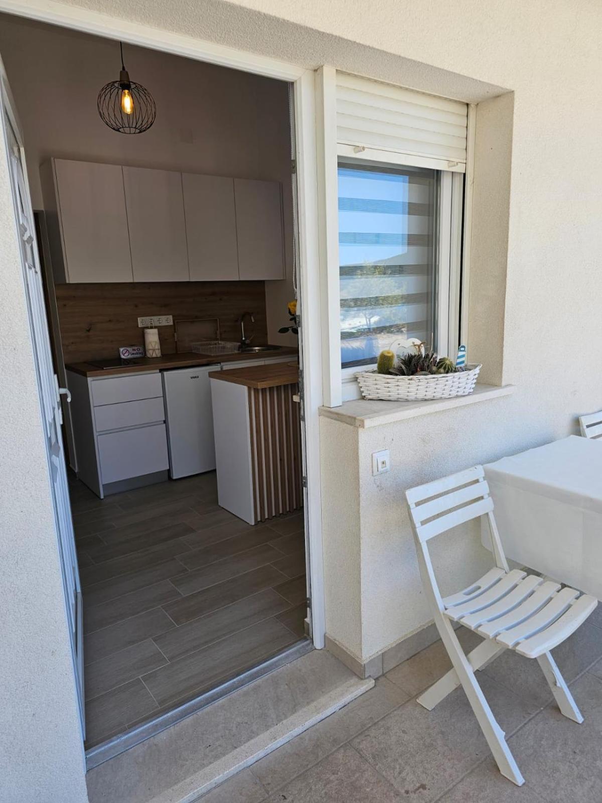 Apartmani Butigan-Tiha Luka Neum Eksteriør billede