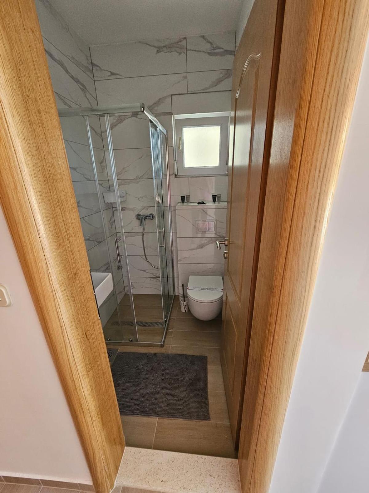 Apartmani Butigan-Tiha Luka Neum Eksteriør billede