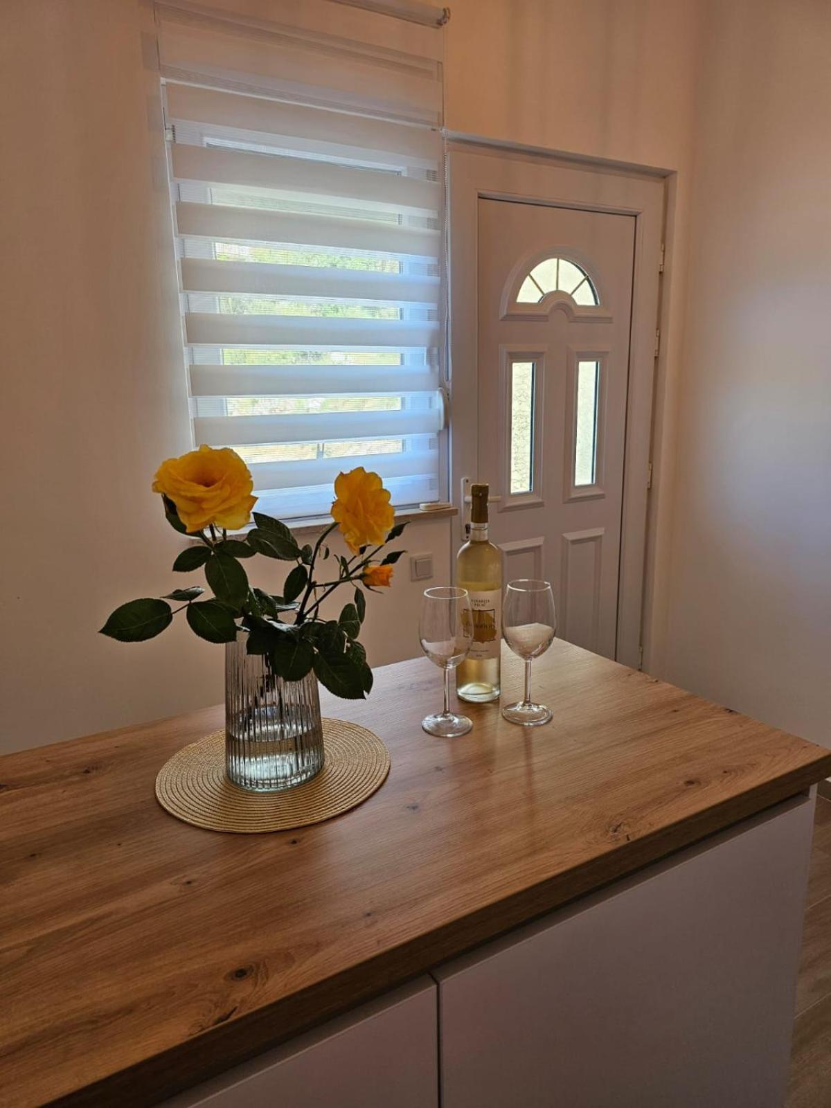 Apartmani Butigan-Tiha Luka Neum Eksteriør billede