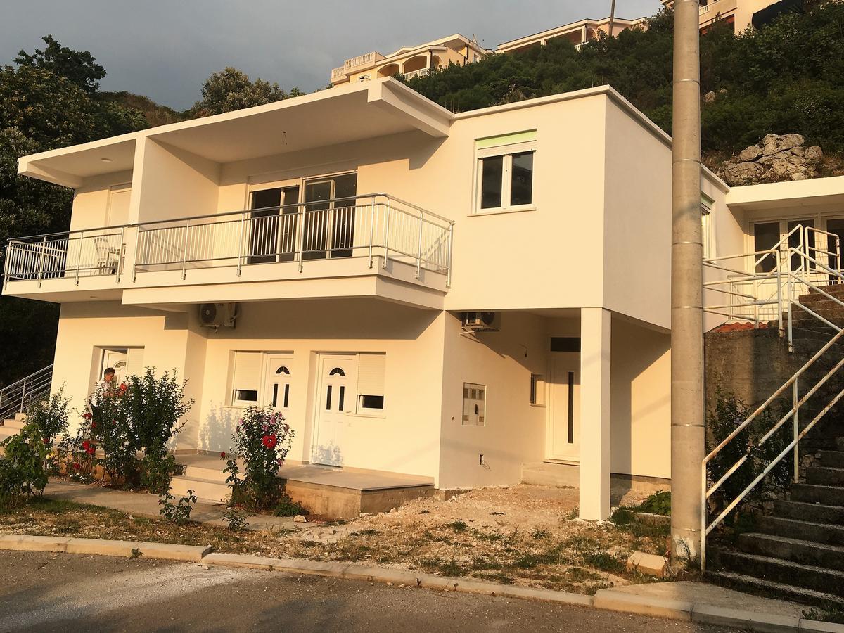 Apartmani Butigan-Tiha Luka Neum Eksteriør billede