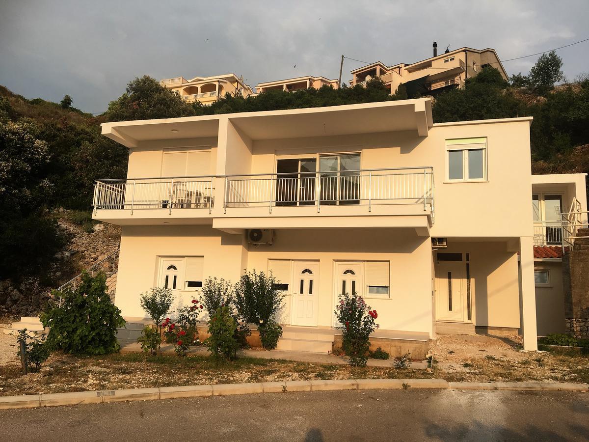 Apartmani Butigan-Tiha Luka Neum Eksteriør billede