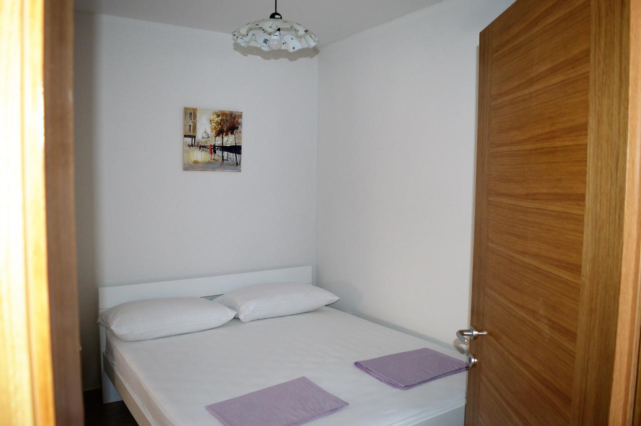 Apartmani Butigan-Tiha Luka Neum Eksteriør billede